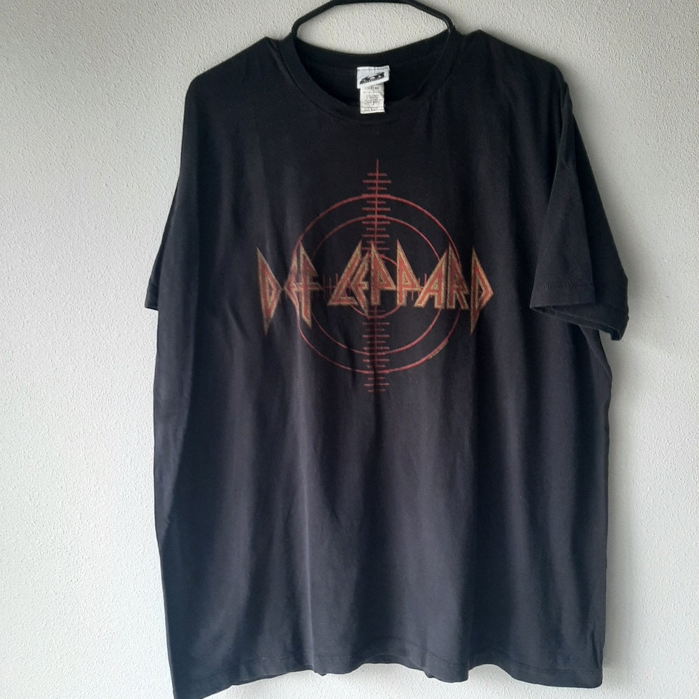 2007 Def Leppard Vintage Vinyl Black Graphic T-shirt
